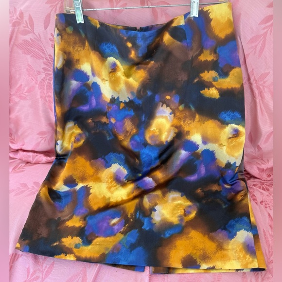 Jones New York Dresses & Skirts - Jones New York Luxury Silk / Cotton Blend Knee-Length Skirt, Never Worn